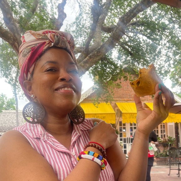 Meet your Posher, Nashara - Picture 7 of 10